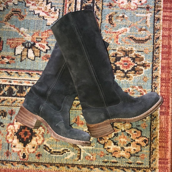 Frye Shoes - Vintage. Frye suede boots campus square toe